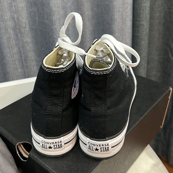 Converse - Picture 4 of 6